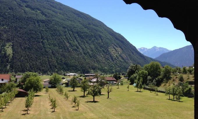 Imst Bed & Breakfast | Gasthaus Sonne