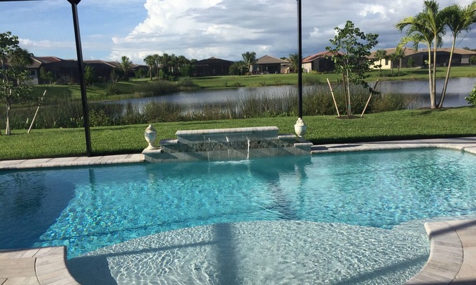 Bonita Springs House | Gated Community Near Beach - Heated Pool with Lake View - Pet Friendly