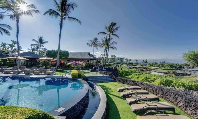 Waikoloa Villa | Gated, peaceful unit, spacious patio to lawn, in Kolea!