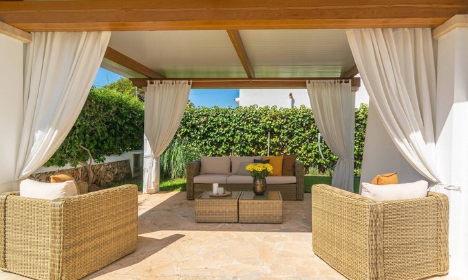 Cala d'Or Ski Chalet | Gavina D'or - House In Cala D'or. Free Wifi