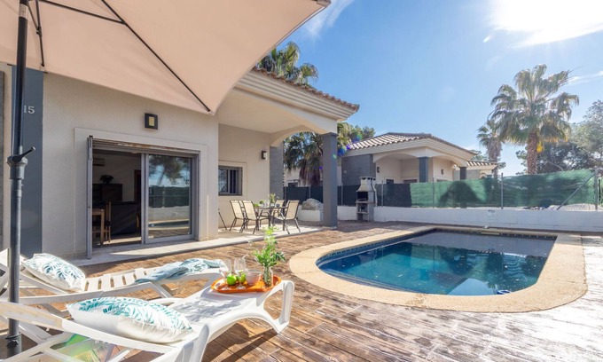 Riumar House | Gaviota 13 by Interhome