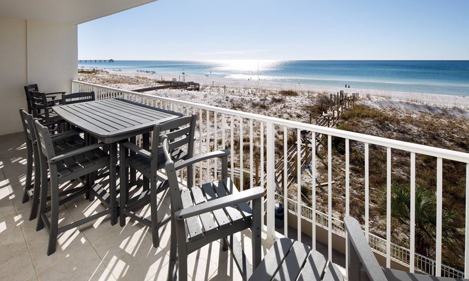 Fort Walton Beach Condo | GD 303: Waves and Views - Wake up to the BEAUTIFUL Gulf of Mexico!