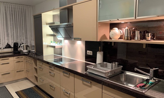 Pfersee-Nord Apartment | Gemütliche 3zkb in Augsburg Pfersee mit Terasse