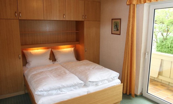 Lam Apartment | Gemütliches 2-Zimmer-Appartement mit Blick in den Garten