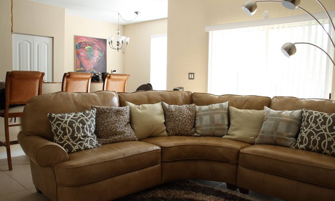 Homestead House | Gem in the Oasis.
