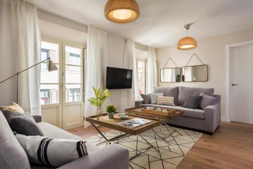 Centro Apartment | Genteel Home Picasso