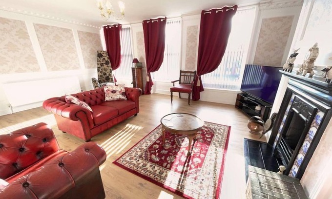 Gosport Apartment | Georgian Apartment - 2 double bedrooms sleeping 4