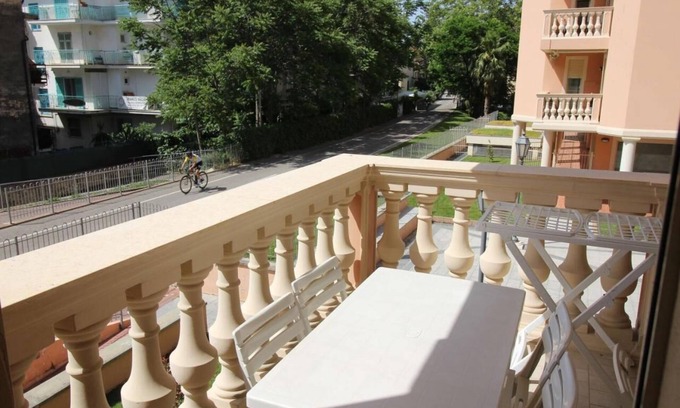 Arma di Taggia Apartment | Geranei Appartamento Bilocale a 50 metri dal mare