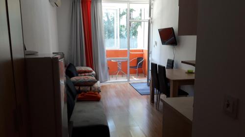 Sunny Beach Apartment | Gerber Residence 1