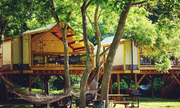 Seguin House | Geronimo Creek Retreat Getaway Cabin #2