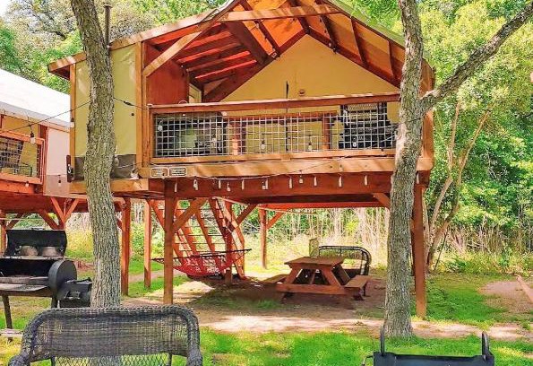 Seguin House | Geronimo Creek Retreat Getaway Cabin #3