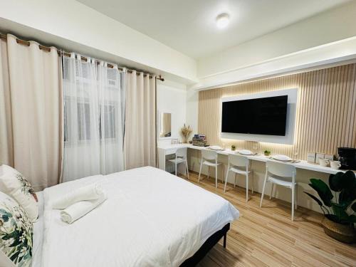 Binan City Apartment | Getaway Haven at Southwoods, Biñan with Fast Internet