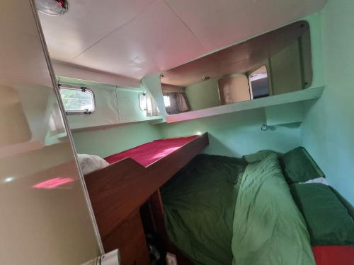 Municipality of Tynaarlo Boat Rental | Gezellig overnachten, Luxe boot