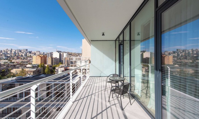 Saburtalo Apartment | GG Home – New Cozy 1BR Apartment in Domus