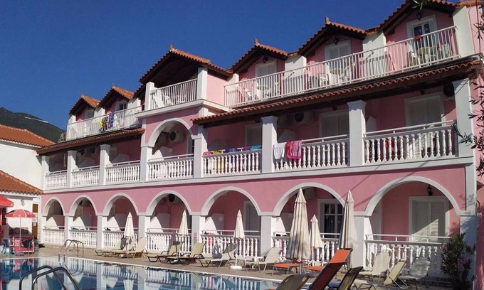 Katastari Apartment | Giannis Pool Studios 2, Alykes, Zakynthos, Greece