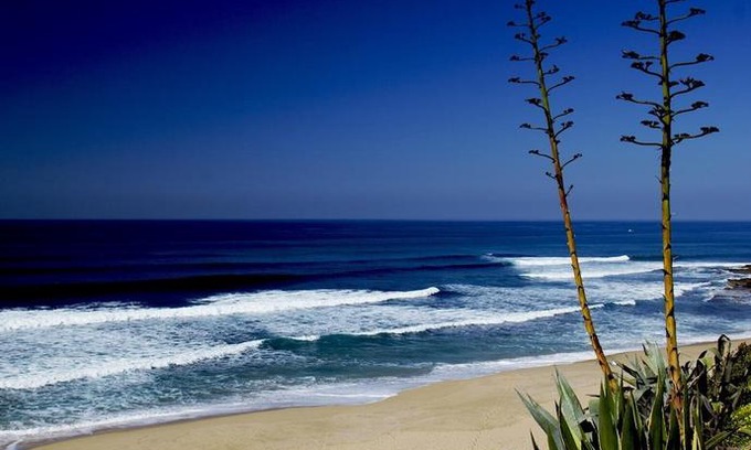 Ericeira Hostel | Gig Capsule Hostel