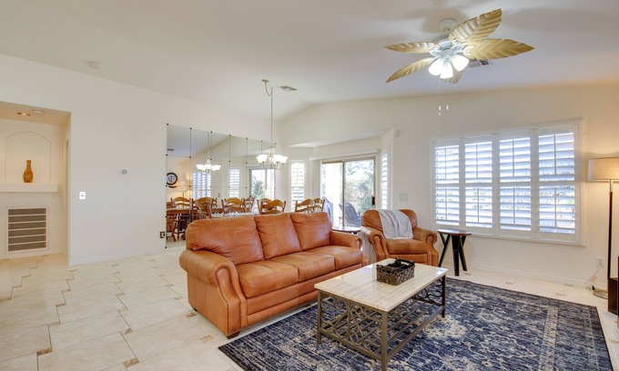 Gilbert House | Gilbert Home w/Yard, Golf Course On-Site