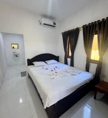Labuhan Lombok Bed & Breakfast | Gina's Reading House