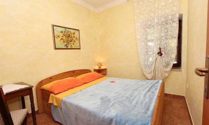 Rovinj Apartment | GIORGIA Standard One-Bedroom Apartment with Terrace 1