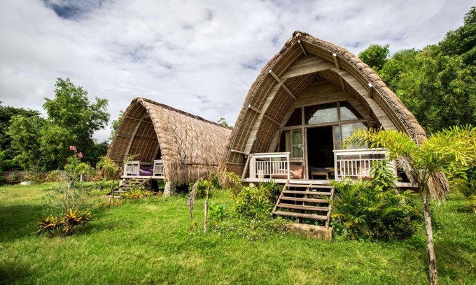 Pelangan Resort | Gipsy Beach Bungalows