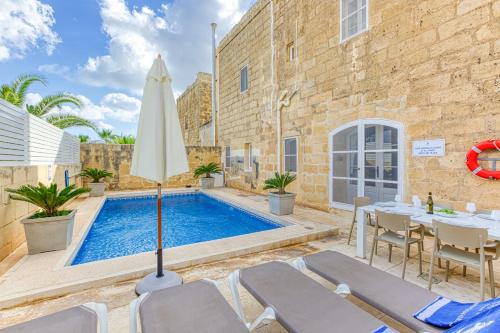 Victoria Villa | Girardu Holiday Home