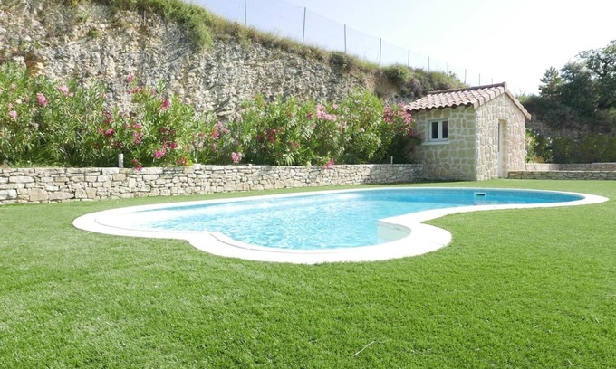 Viviers Apartment | Gite 4 people - Chez Gabriel et Julie