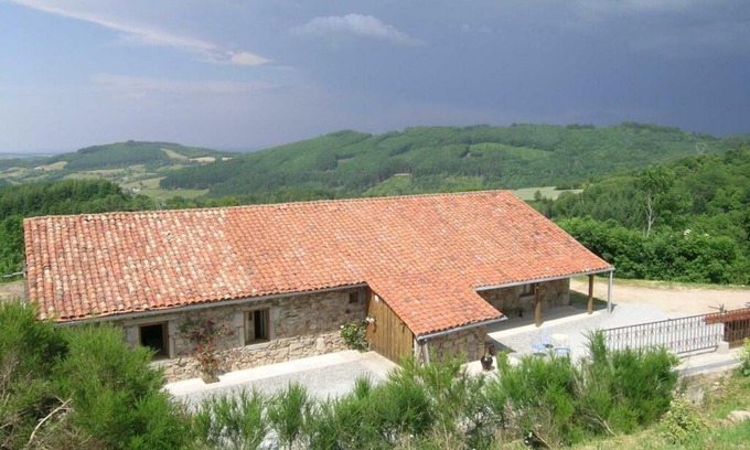 Arfeuilles House | Gite Arfeuilles, 3 bedrooms, 6 persons