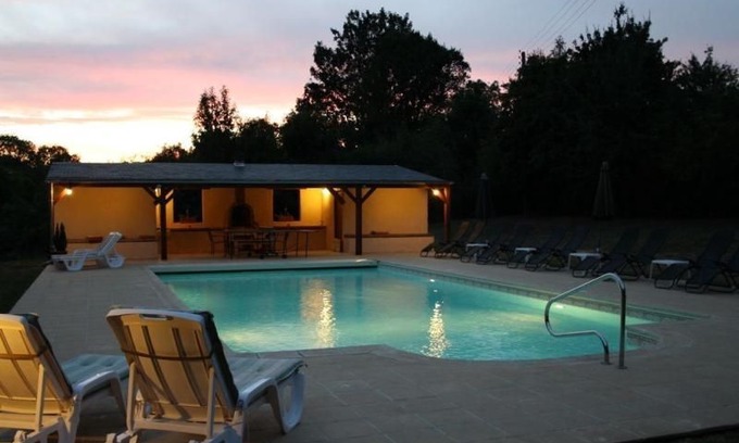 Asnieres sur Vegre House | Gite Asnières-sur-Vègre, 2 bedrooms, 4 persons