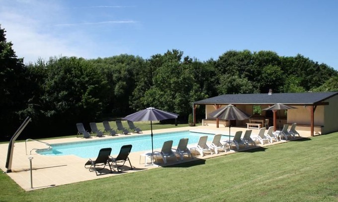 Asnieres sur Vegre House | Gite Asnières-sur-Vègre, 3 bedrooms, 6 persons
