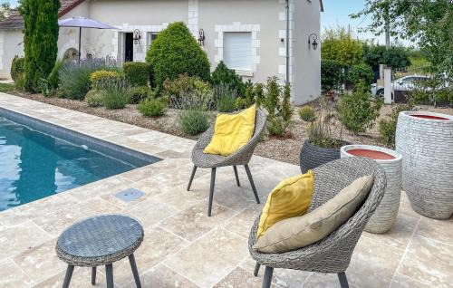 Seigy House | Gite Avec Piscine Et Jacuzzi