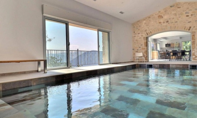 Espenel Cottage | Gîte 'Chabrier' with Mountain View, Wi-Fi and Air Conditioning