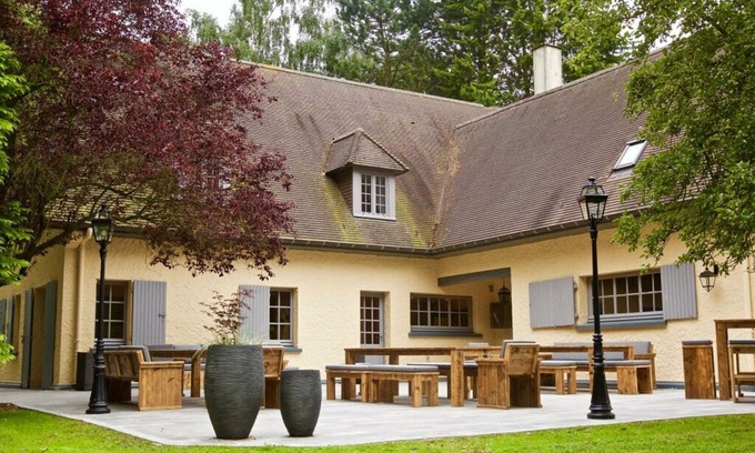 Estaires House | Gite Estaires, 4 bedrooms, 10 persons