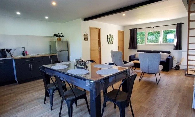 Senneville-sur-Fecamp House | Gite Fécamp with billiard table, parking - jacuzzi from June to September included