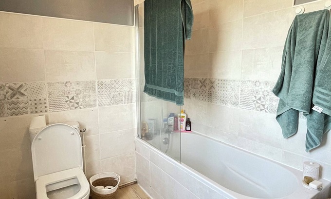 Lagor House | Gîte/furnished 3-bedroom house with veranda and garden - available 13/09 → 15/10