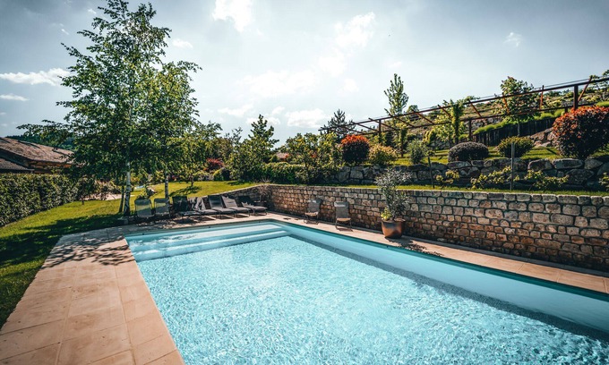Labatie-d'Andaure Cottage | gite/house ardéchoise of character with swimming pool
