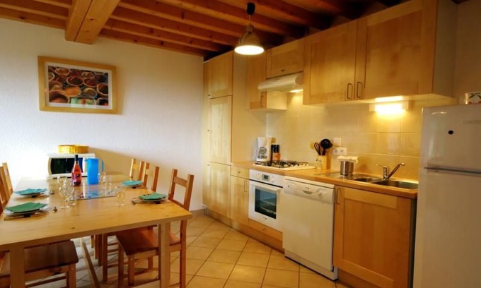 La Tuiliere House | Gite La Tuilière, 7 bedrooms, 14 persons