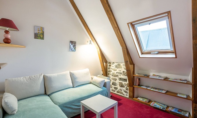 Tremouille House | Gite Les Marmottes - Two Bedroom House, Sleeps 5