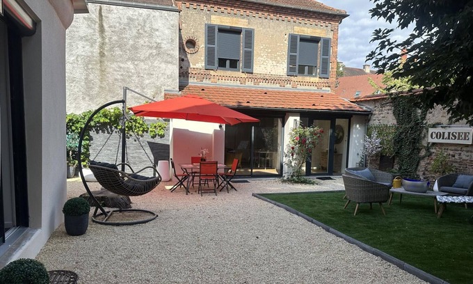 Moulins Cottage | Gite Moulins, 1 bedroom, 2 persons
