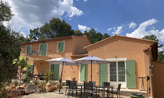 Draguignan Cottage | Gite Neuf Tous Conforts Dans Oliveraie, Le Mas des Oliviers
