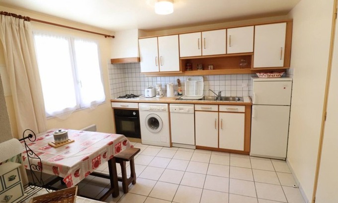 Calvinet Cottage | Gite Puycapel-Calvinet, 2 bedrooms, 4 persons