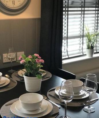 Wolverhampton Apartment | Glaisdale Apartment