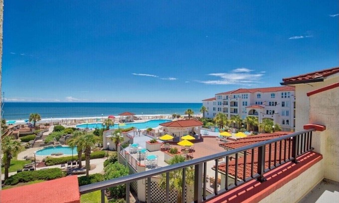 North Topsail Beach Condo | Glamorous 2 Story Beachfront Condo on Topsail Island