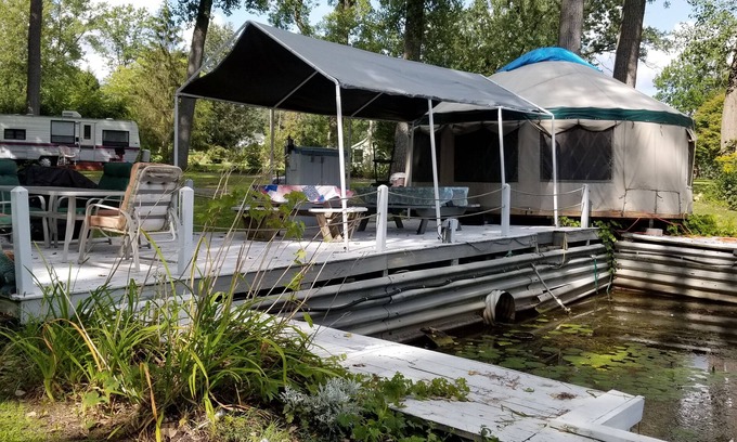 Waterloo Cabin | Glamorous Camping in a YURT