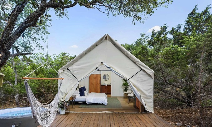 Fredericksburg RV Rental | Glamping at Cherry Cove, with Hot Tub!