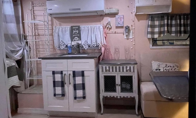 Tucson Cottage | “Glamping” at its finest. Meet Genevieve, a restored 1959 Fan travel trailer.