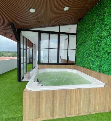 Manglaralto Hotel | GLAMSUITE FRENTE AL MAR con HIDRO