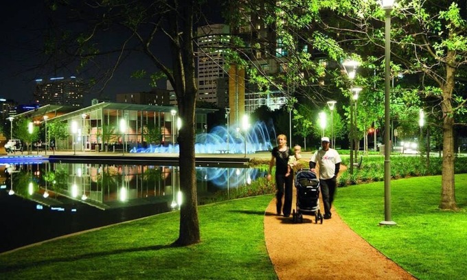 Midtown Apartment | ★ Glass Walls| Heart of Houston | Free Breakfast| Walk-able ★