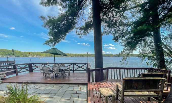 Lake George Cabin | Glenmoore Lodge and cabins on Glen Lake!