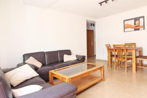Sagunto Apartment | Global Properties, Atico con 2 terrazas en la playa Puerto de Sagunto