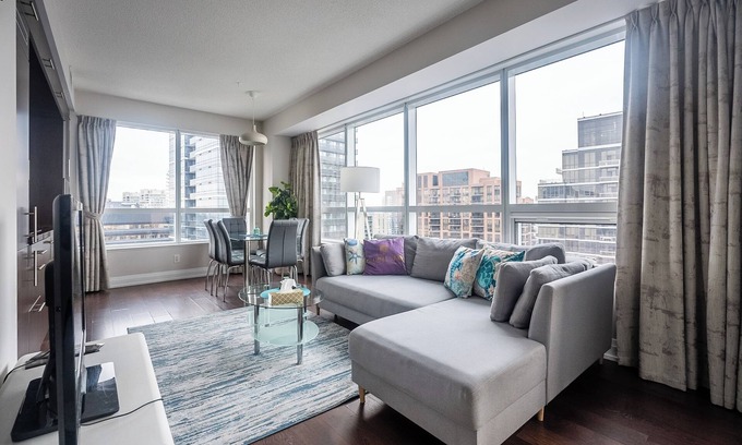 Willowdale Condo | GLOBALSTAY. 2Bd 2BR Panoramic View Free parking Sheppard Metro